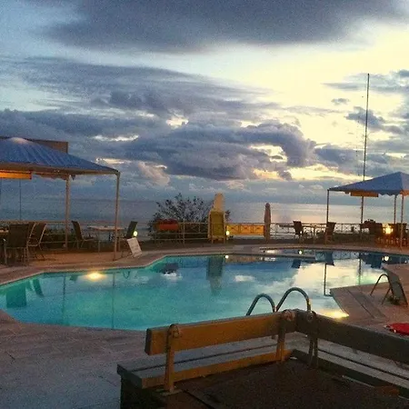 Апартаменты Alexandras On The And Pool