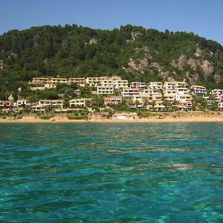 Alexandras On The And Pool Apartamento Glyfada (Corfu)